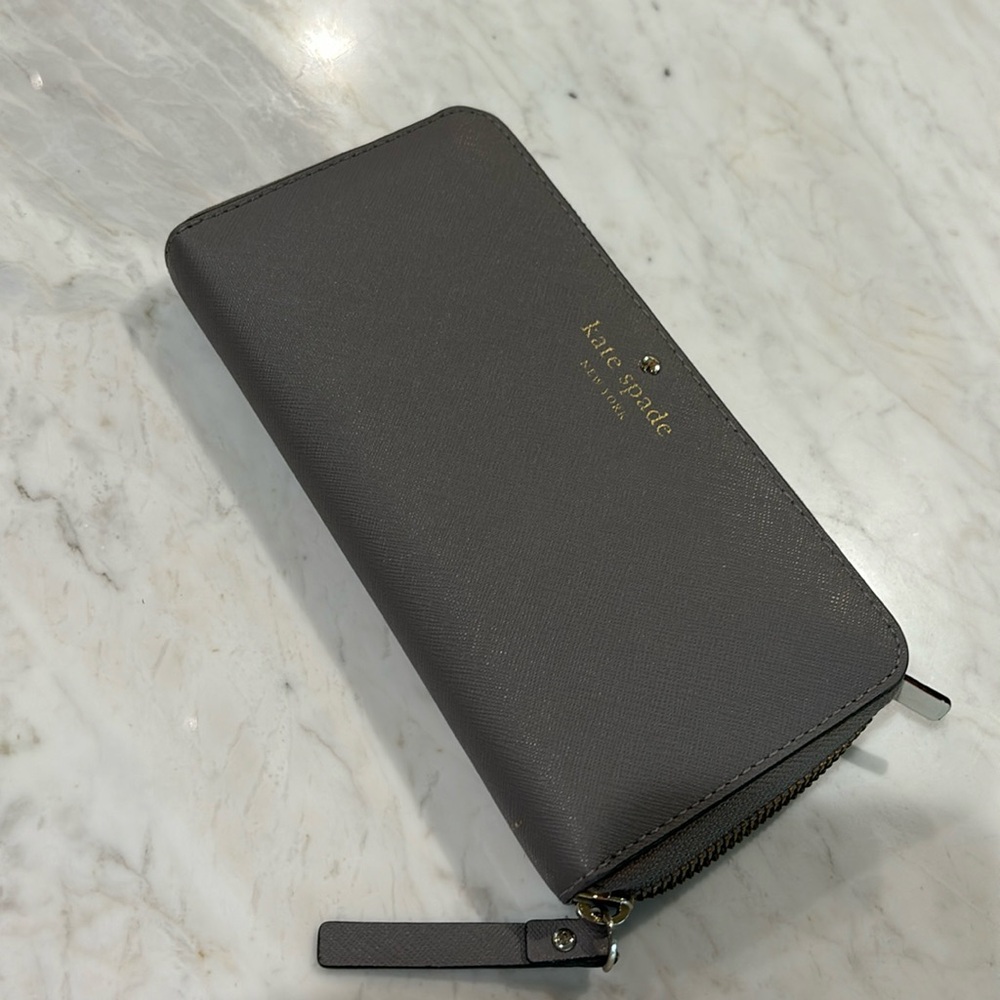 Grey Kate Spade New York Saffiano leather wallet